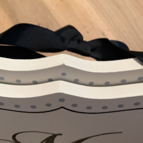 𝅺mr. & Mrs. Wooden Signs - Picture 11 of 11